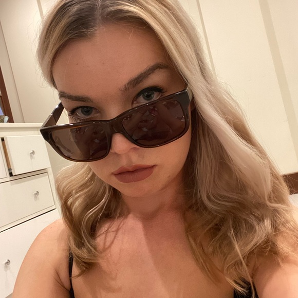Burberry sunglasses